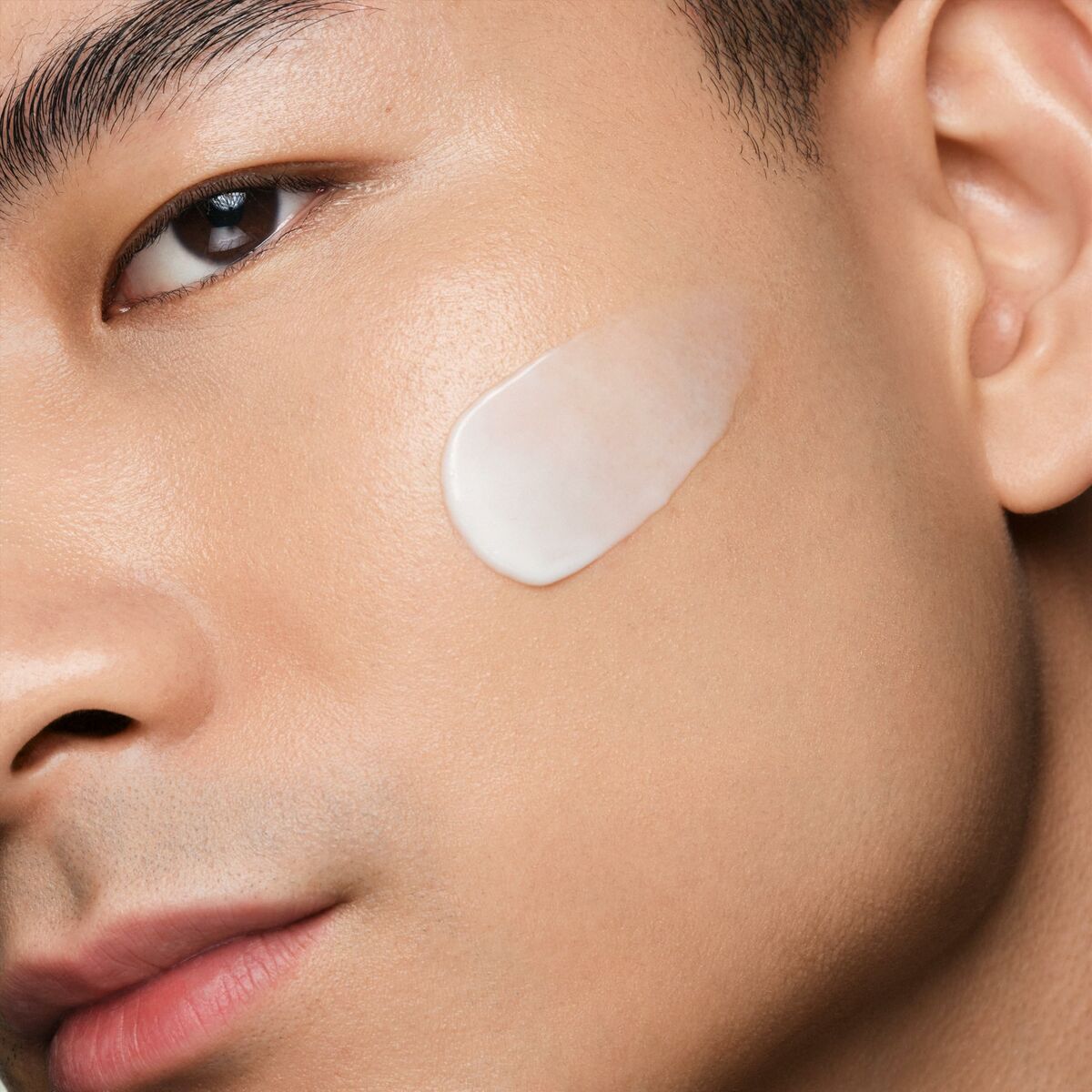 V2HDFA9696A7340F33151B0FCB3CCB33B2BR6240669P4